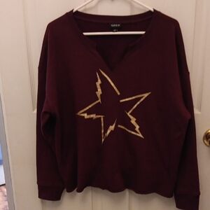 Torrid Maroon Sweatshirt with Gold Star Design Vneck